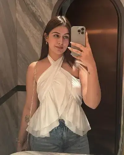 Call Girl Madhurawada